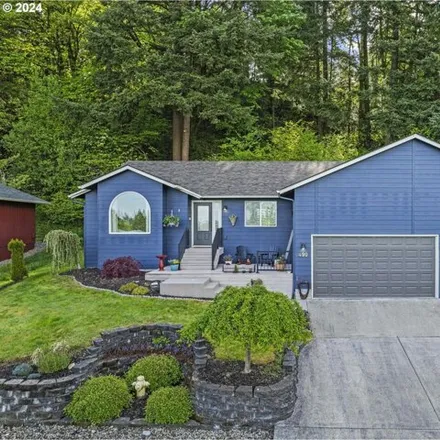 Buy this 3 bed house on 167 Apple Way in Kelso, WA 98626