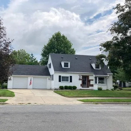 Buy this 3 bed house on 825 S Park St in Hastings, Michigan