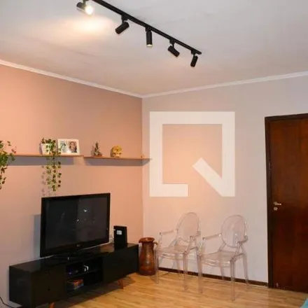 Rent this 3 bed apartment on Rua Ernesto Augusto Cleto in Rudge Ramos, São Bernardo do Campo - SP