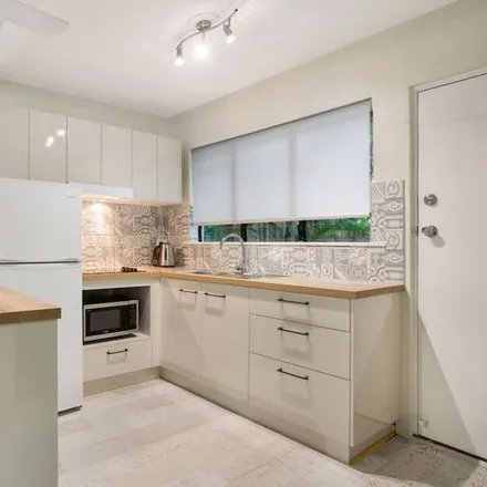 Image 3 - Palm Cove QLD 4879, Australia - Apartment for rent