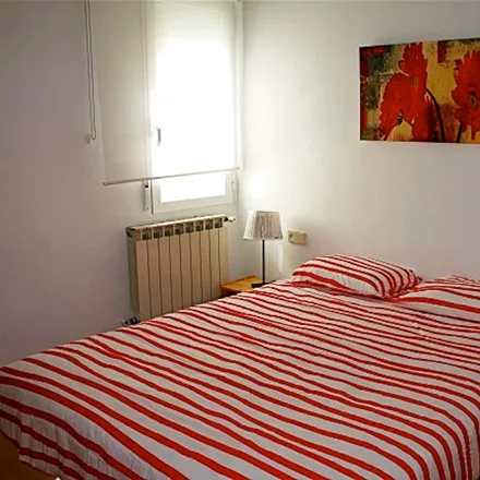 Rent this 1 bed room on Ronda de Segovia in 13, 28005 Madrid