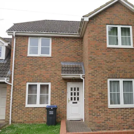 Rent this 4 bed house on 76 Ely Close in Hatfield, AL10 0DN