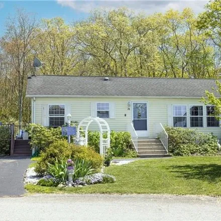 Buy this 2 bed house on 38 Blackbird Court in Tiverton, RI 02878