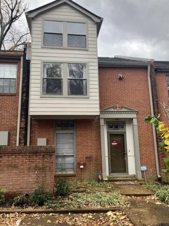 Buy this 2 bed townhouse on 1657 Belvedere Court in Memphis, TN 38104