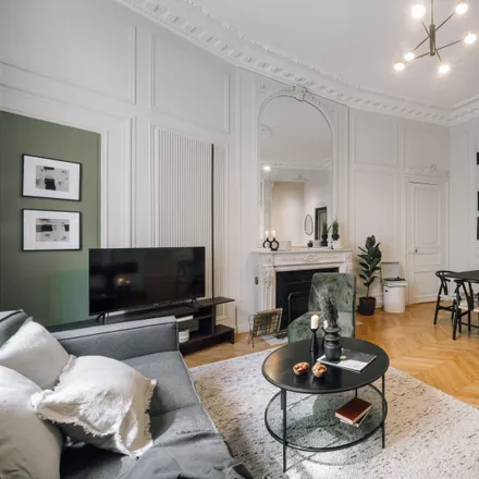 Image 1 - 9 Rue de Lota, 75116 Paris, France - Apartment for rent
