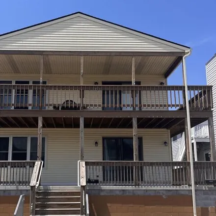 Buy this 6 bed house on 3182 Haven Avenue in Ocean City, NJ 08226