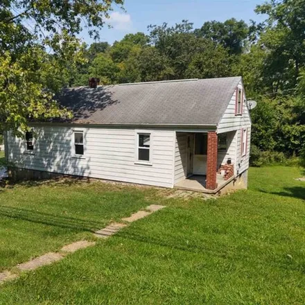 Buy this 3 bed house on 274 Sugar Camp Road in Covington, KY 41017