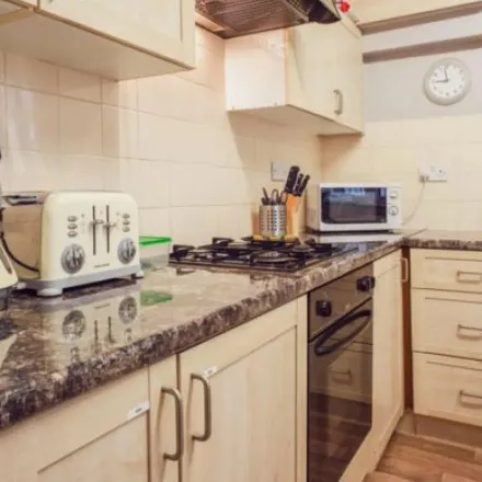 Rent this 1 bed apartment on Lyndale Avenue in Childs Hill, London