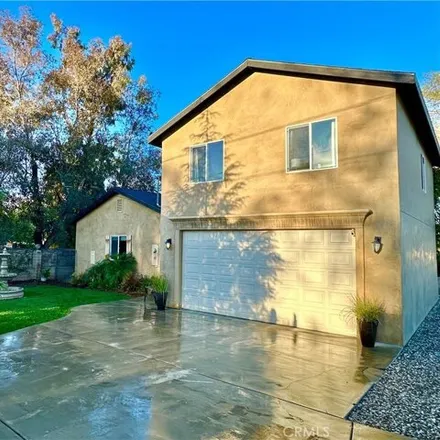Buy this 6 bed house on 17175 Cole Avenue in Riverside, CA 92508