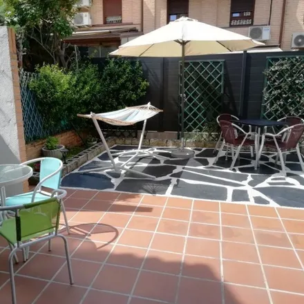 Image 1 - Pinto, Parque Europa, MADRID, ES - House for rent