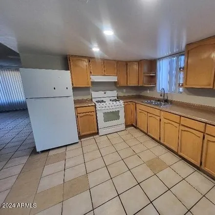 Image 4 - 4907 West Maryland Avenue, Bethany Heights, Glendale, AZ 85301, USA - House for rent