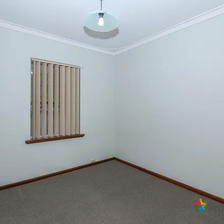 Image 5 - Carleton Crescent, Forrestfield WA 6058, Australia - Apartment for rent