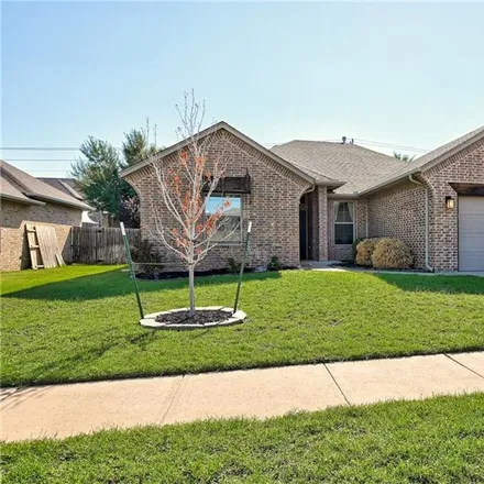 Buy this 3 bed house on 1504 North Crawford Avenue in Norman, OK 73069