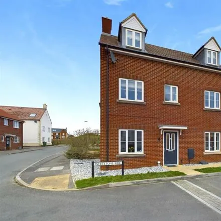 Buy this 4 bed house on Whitstone Rise in Stroud, GL2 4AQ
