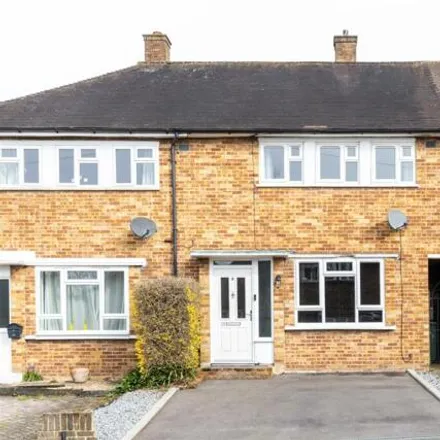 Buy this 2 bed house on Dundrey Crescent in Merstham, RH1 3NY