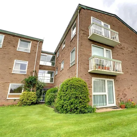 Rent this 2 bed apartment on Sanctus Road in Stratford-upon-Avon, CV37 6DL