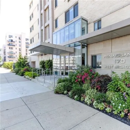 Rent this 1 bed condo on 164 West Broadway in City of Long Beach, NY 11561