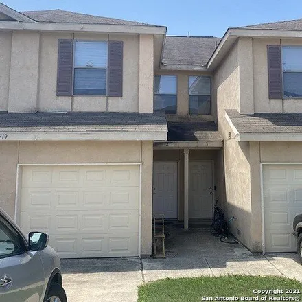 Rent this 3 bed townhouse on 10759 Mathom Landing in Universal City, Bexar County