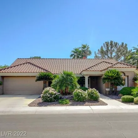 Buy this 3 bed house on Palm Valley Golf Course in Sandspring Drive, Las Vegas