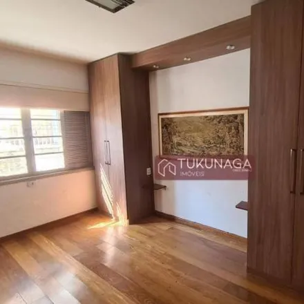 Buy this 3 bed house on Rua Nossa Senhora de Lourdes in Vila Galvão, Guarulhos - SP