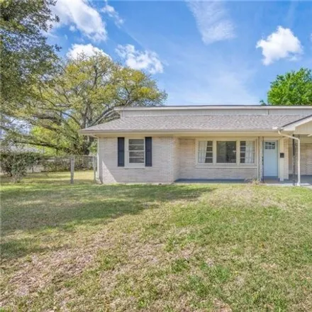 Buy this 3 bed house on 683 Ashland Street in University Place, Lake Charles