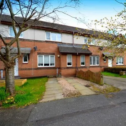 Buy this 2 bed townhouse on Hawthorn Gardens in Cambuslang, G72 7GP