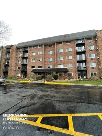 Buy this 2 bed condo on Dunkin' in 819 East Ogden Avenue, Lisle