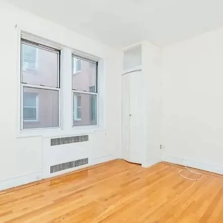 Rent this 4 bed apartment on 102 Albemarle Road in New York, NY 11218
