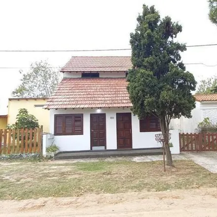 Buy this studio house on Calle 6 253 in Partido de La Costa, 7106 Las Toninas