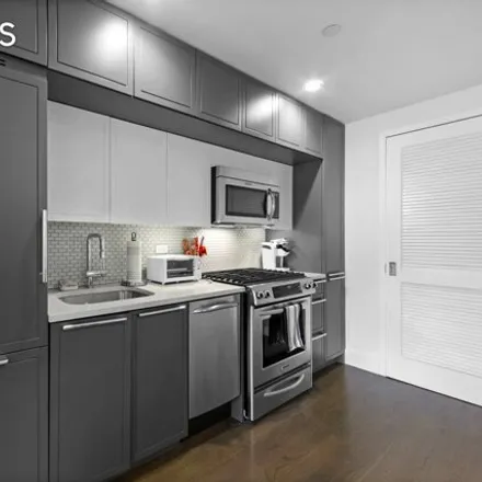Image 6 - 426 West 52nd Street, New York, NY 10019, USA - Condo for sale