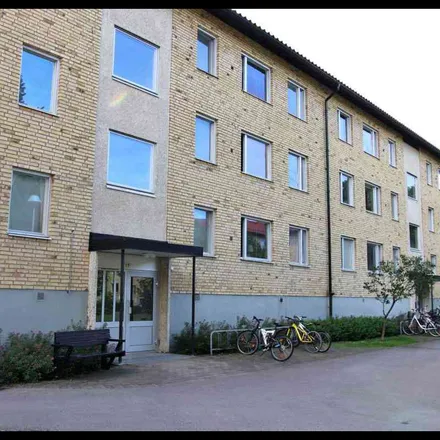 Rent this 3 bed apartment on Pionjärgatan 11 in 587 36 Linköping, Sweden
