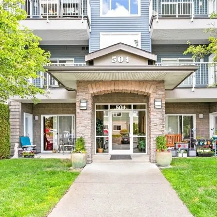 Buy this 2 bed condo on Division in Bellingham, WA 98226