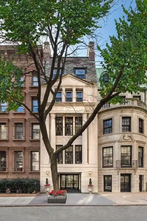 Image 1 - 10 East 64th Street, New York, NY 10065, USA - Townhouse for sale