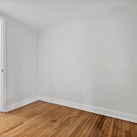 Rent this 2 bed apartment on 2019 West Thomas Street in Chicago, IL 60622