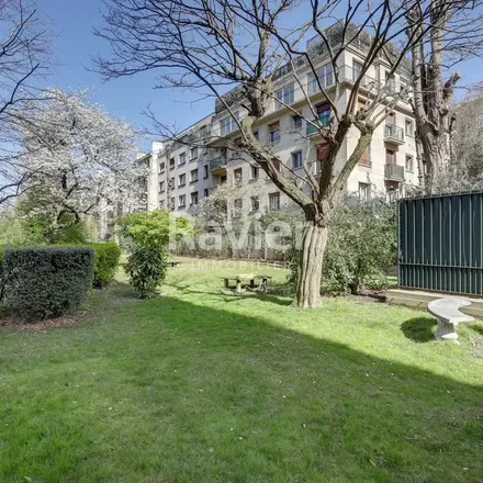 Image 3 - 2 Square Henry Bataille, 75016 Paris, France - Apartment for rent