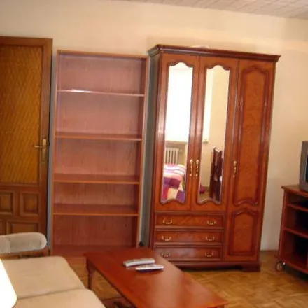 Rent this 5 bed apartment on Colegio Mayor Arzobispo Fonseca in Calle Fonseca, 4