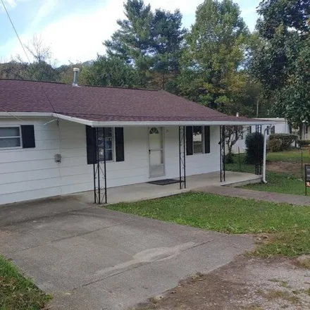 Image 1 - 11 Bowling Street, Littleton, Clay County, KY 40962, USA - House for sale