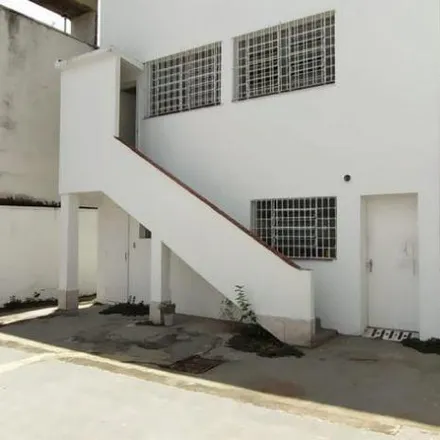 Buy this 4 bed house on Rua Godofredo Rangel in Mirandópolis, São Paulo - SP