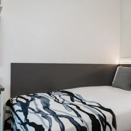 Rent this studio apartment on 295 Hornsey Street in London, N7 8FB