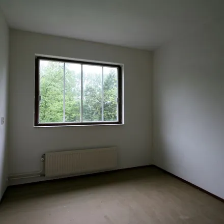Rent this 5 bed apartment on Korenmolen 51 in 9203 VB Drachten, Netherlands