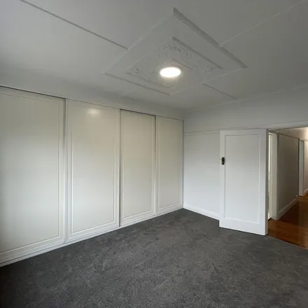 Image 2 - Wrightson Avenue, Bar Beach NSW 2300, Australia - Apartment for rent
