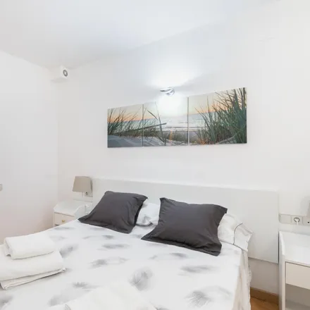 Rent this 1 bed apartment on ca:Ca l'Estudiant in Avinguda de la Mestra Dolors Barceló, 08950 Esplugues de Llobregat