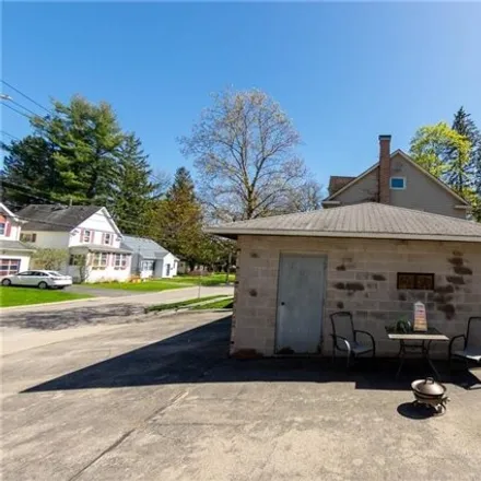 Image 7 - 340 Garfield Avenue, Town/Village of East Rochester, NY 14445, USA - House for sale