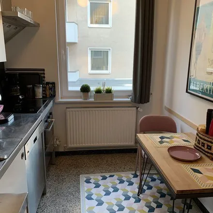 Rent this 3 bed apartment on Lutherstraße 53 in 30171 Hanover, Germany