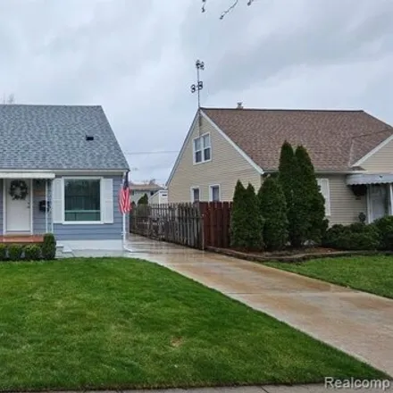 Rent this 3 bed house on 134 Massoit Street in Clawson, MI 48017