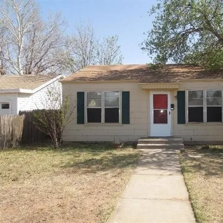 Rent this 2 bed house on 2806 38th Street in Lubbock, TX 79413