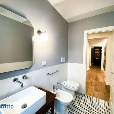Image 4 - Lungarno Benvenuto Cellini 7, 50121 Florence FI, Italy - Apartment for rent