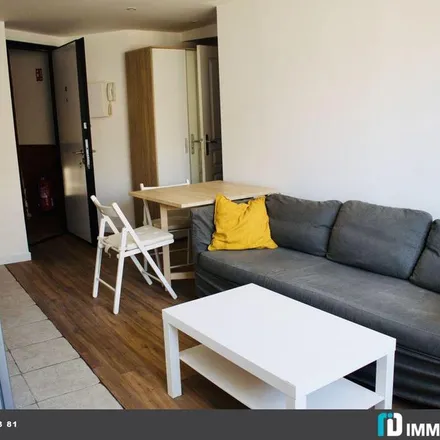 Image 2 - Jean Bart, Place Jean Bart, 59140 Dunkirk, France - Apartment for rent