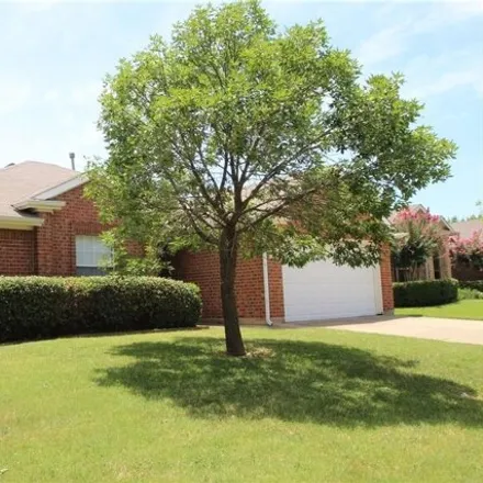 Rent this 3 bed house on 3012 Berkshire Lane in Corinth, TX 76210