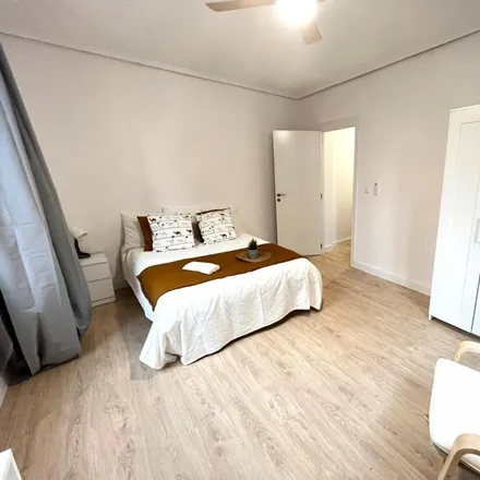 Rent this 5 bed room on Carrer de Finestrat in 23, 46009 Valencia
